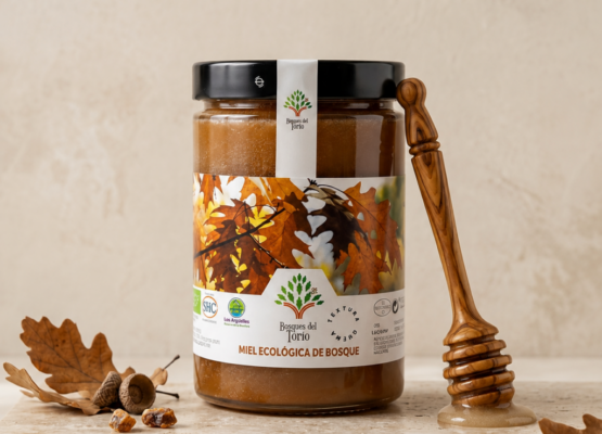 Miel cristalizada ecológica de Bosque con textura crema 800 gr.